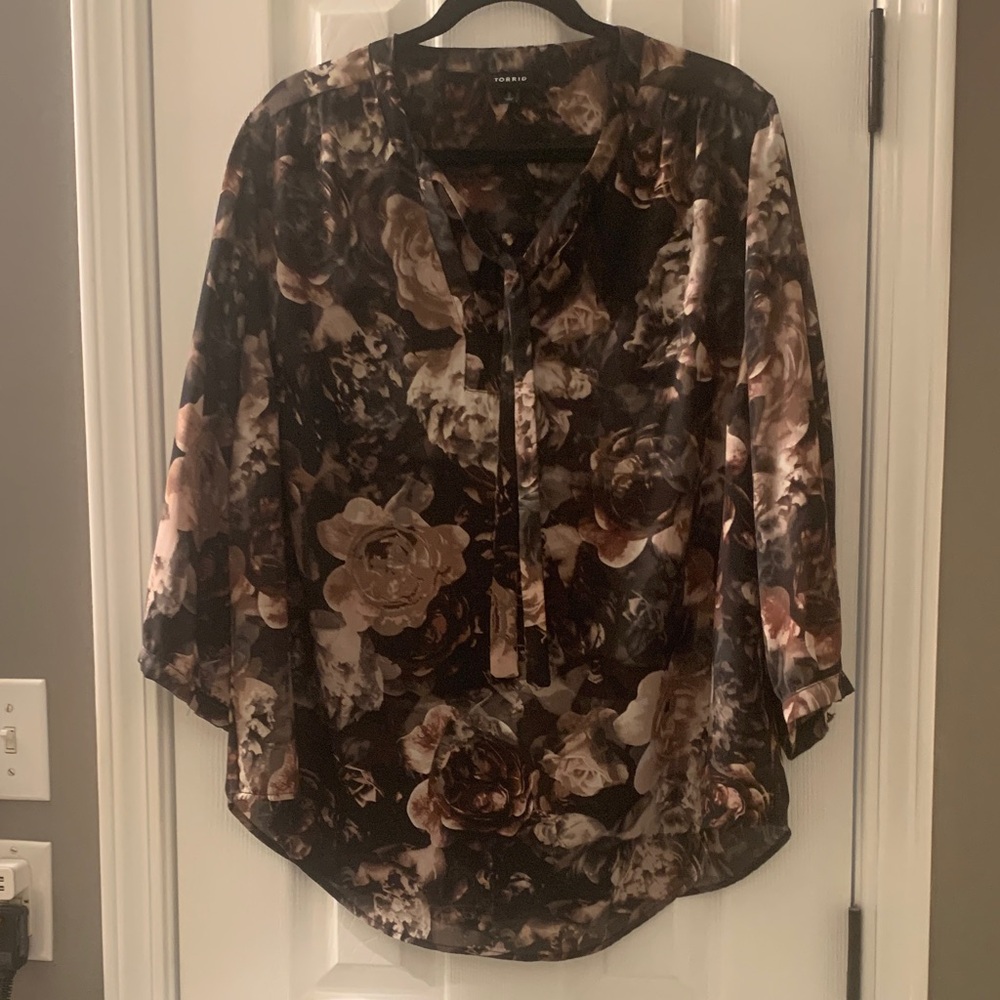 Torrid Black and Brown Floral Blouse